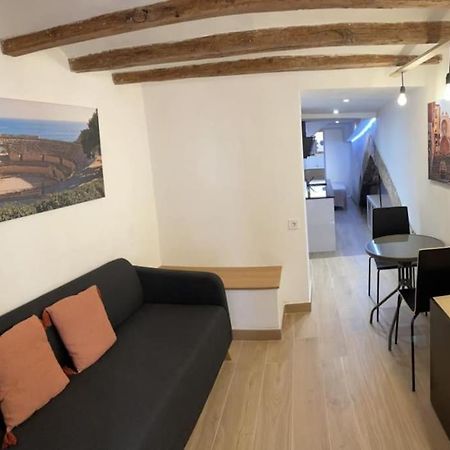 Casa Ferrers Piso 1. Loft En El Centro Apartamento Tarragona Exterior foto